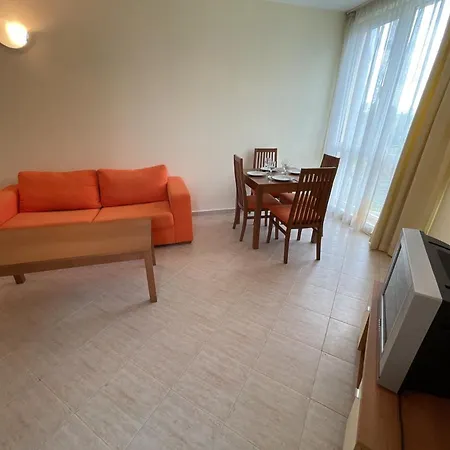 Аpartment In The Sunny Beach Pollo Resort Daire Sunny Beach