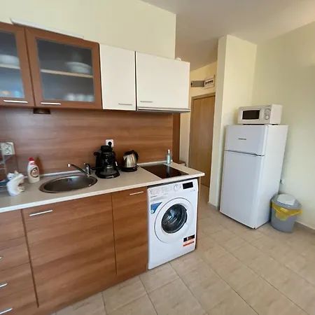 Аpartment In The Sunny Beach Pollo Resort Апартамент *